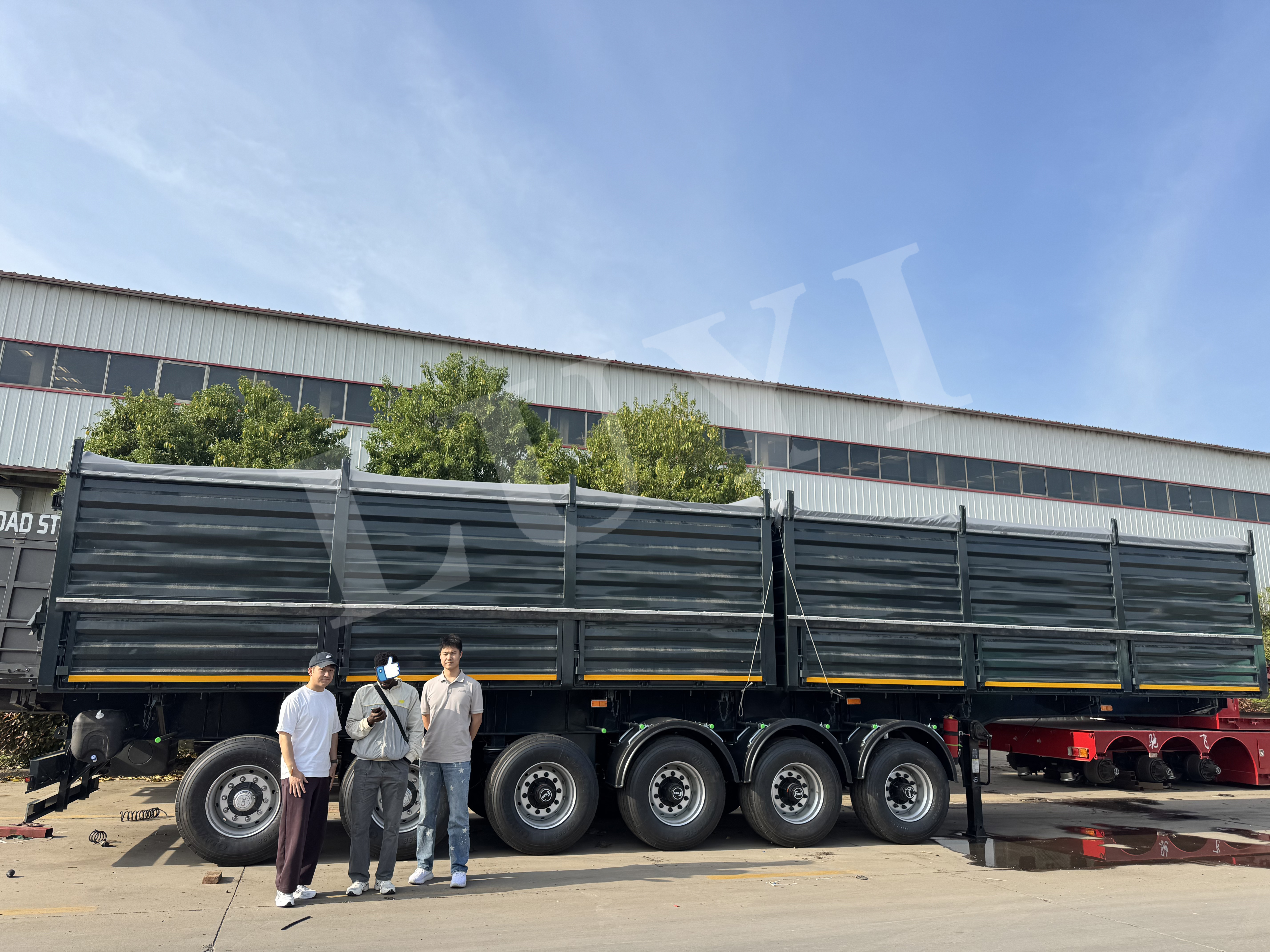 Welcome Burkina Faso customers to visit our factory for inspection