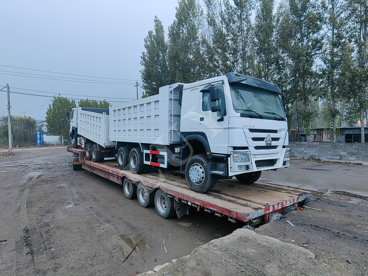 HOWO 6X4 dump truck 371 HP shipped to Mauritania