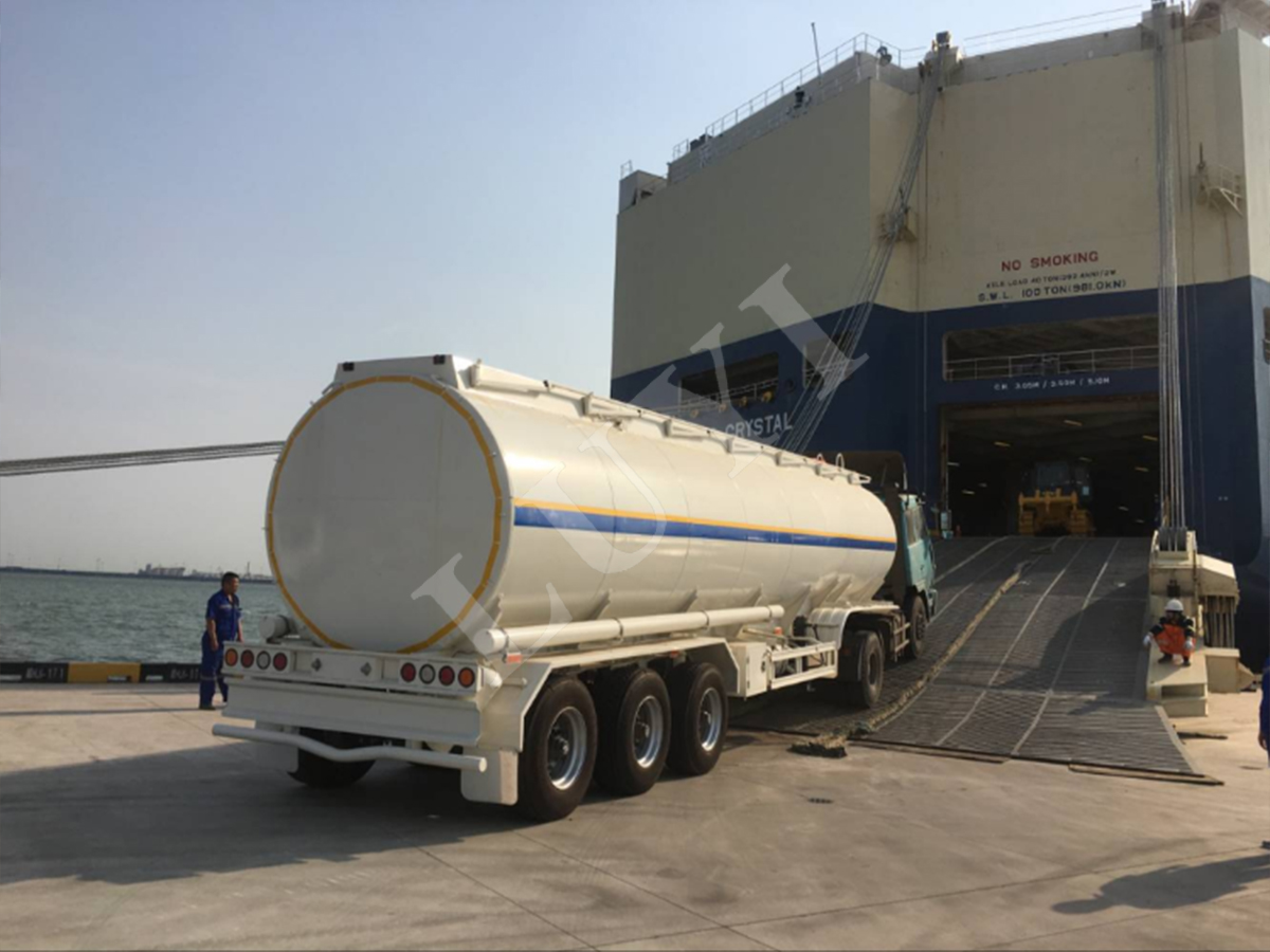 3 axle 45000 liters oil tank trailer sent to Botswana