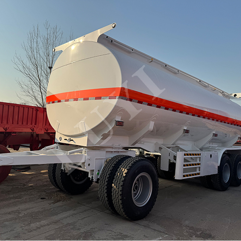 3 axle 26,000 litre tow-bar fu