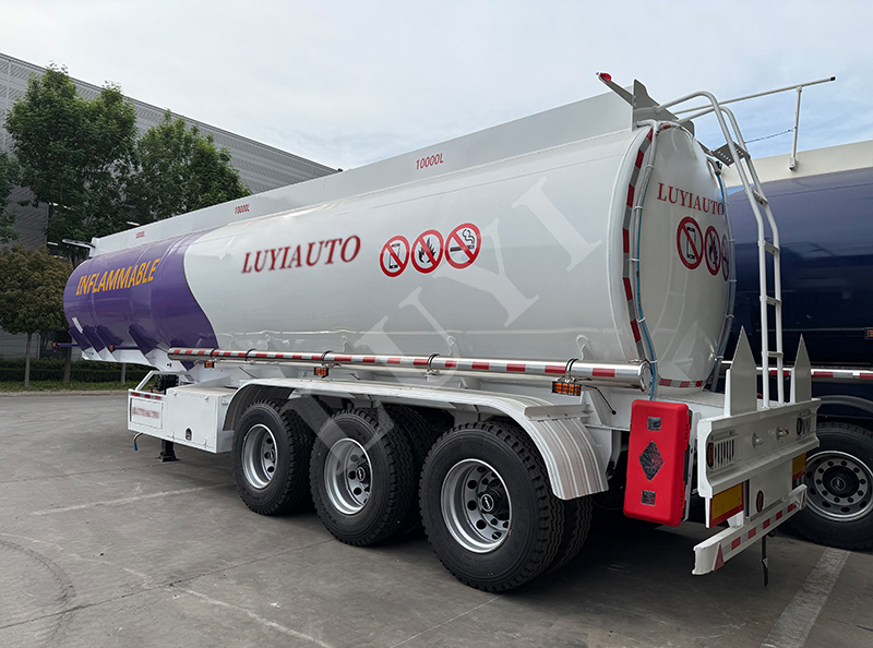 Three axle fuel tank semi trailer was successfully shipped to Armenia