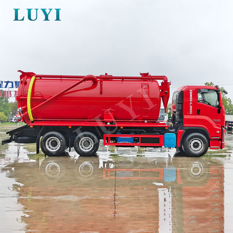 6x2 customizable red sewage suction vehicle transporting 45000 liters sewage Sewage suction truck