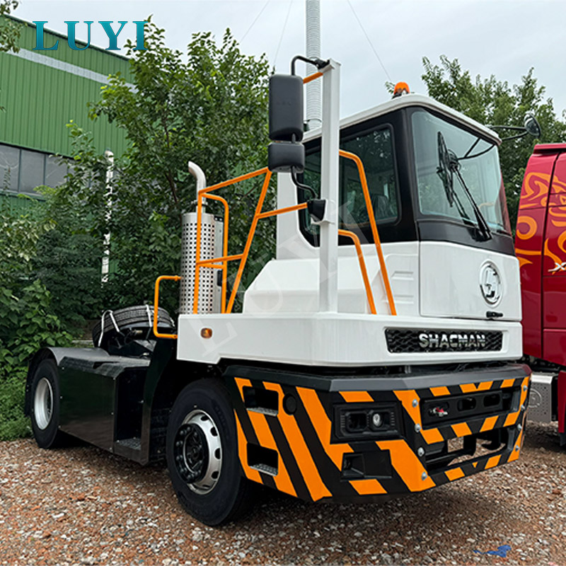 SHACMAN Heavy Yard Terminal Tractor 4X2 Port Tractor Truck For Container Terminal Seaport Operation